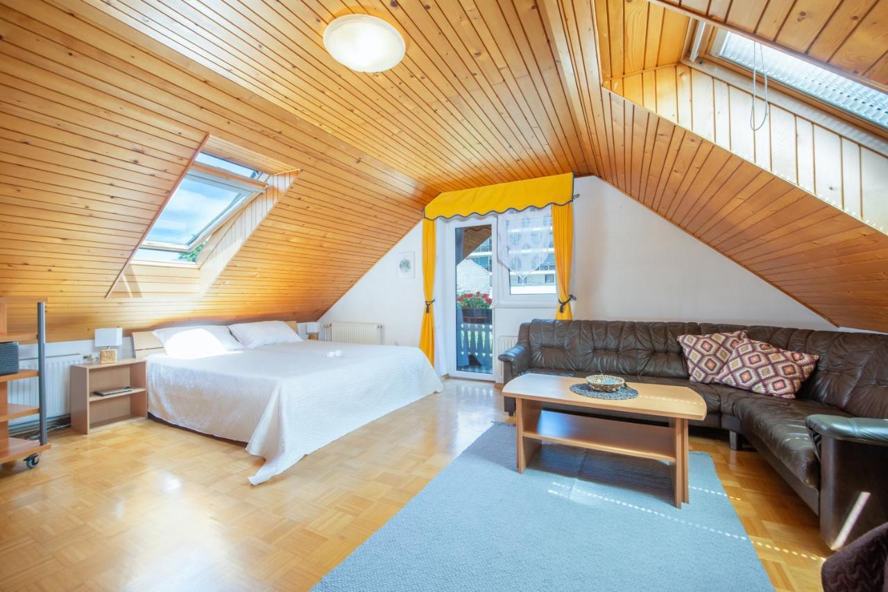 Dreamland Bled Apartments Экстерьер фото